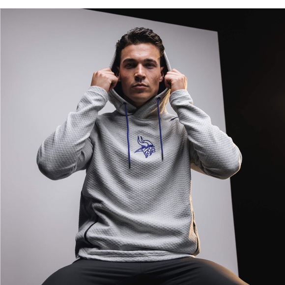 UNRL x Vikings Drop no.3 Elevation Hoodie, Large NWT - Picture 3 of 9